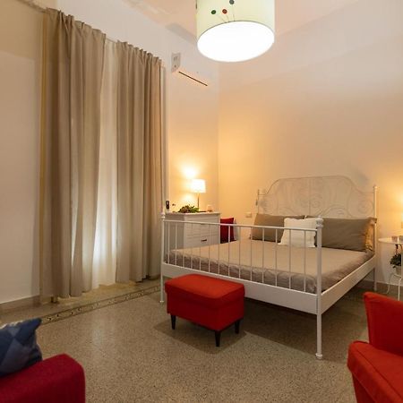 Sichelgaita Apartment Salerno Esterno foto