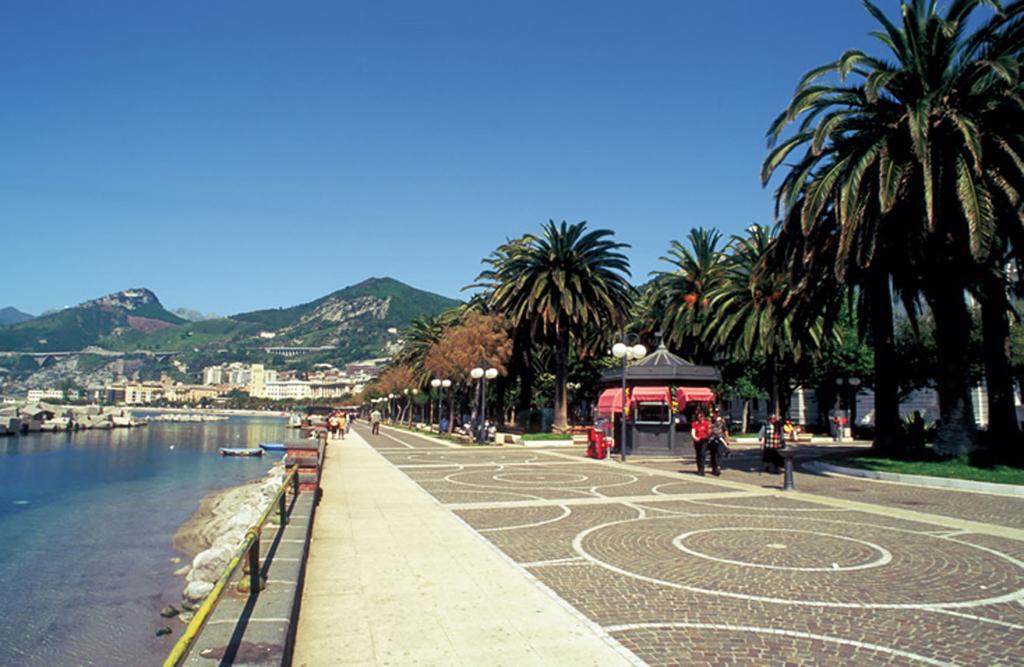 Sichelgaita Apartment Salerno Esterno foto